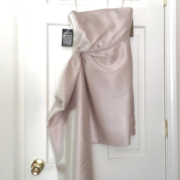 Reem Acra Draped Mikado Mini Dress | Size 6 | Neutral Champagne Color | $425 - Picture 5 of 9